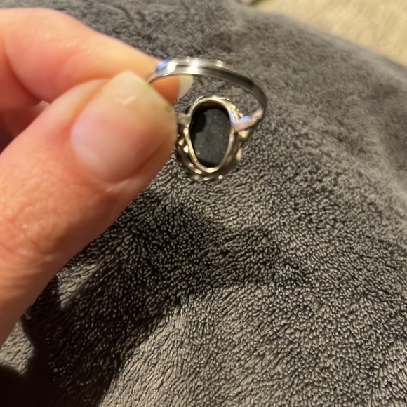 EUC Sterling Silver Blue Cameo Ring Size 8.25 - Picture 4 of 4